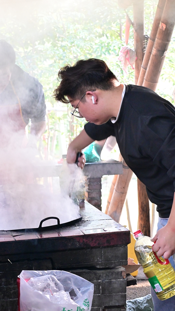 “Winter Delights: Bonding over Countryside Cuisine” – A Heartwarming Team Building of PTI（images 22）