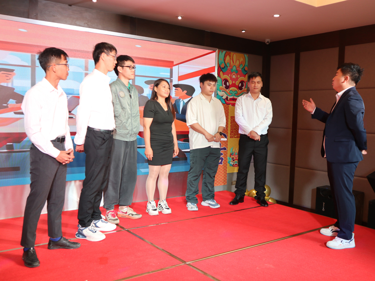 PTI 2024 Love for the Future（images 14）